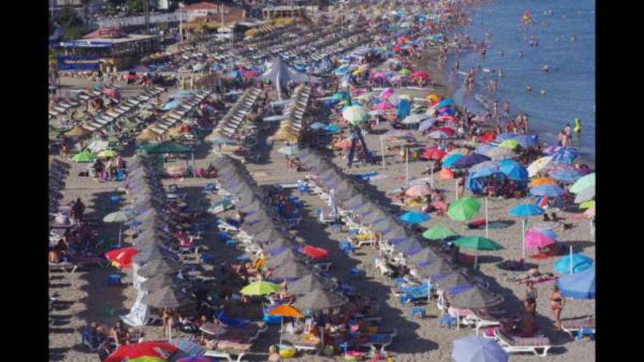 Malva Loca Apartment Benalmadena Luaran gambar